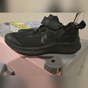 Nike Black Sneakers with Platform Sole